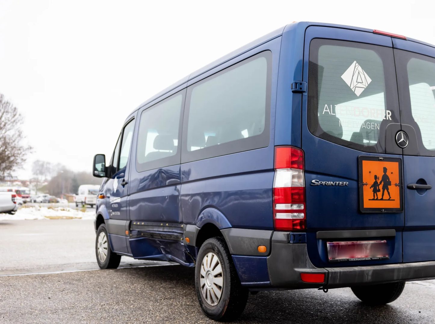 Unfall mit Schulbus