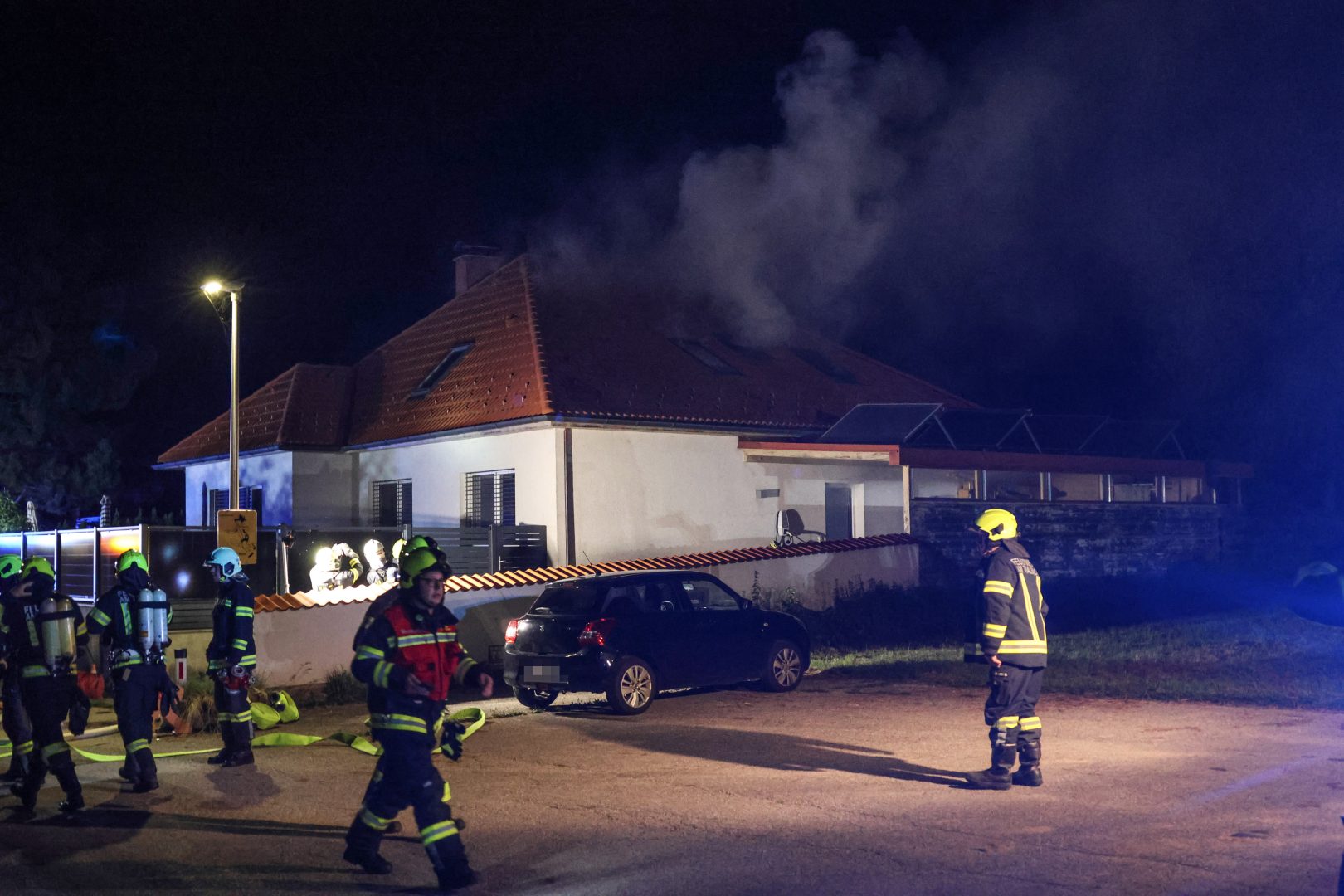 21-Jähriger bei Brand in Thalheim verletzt