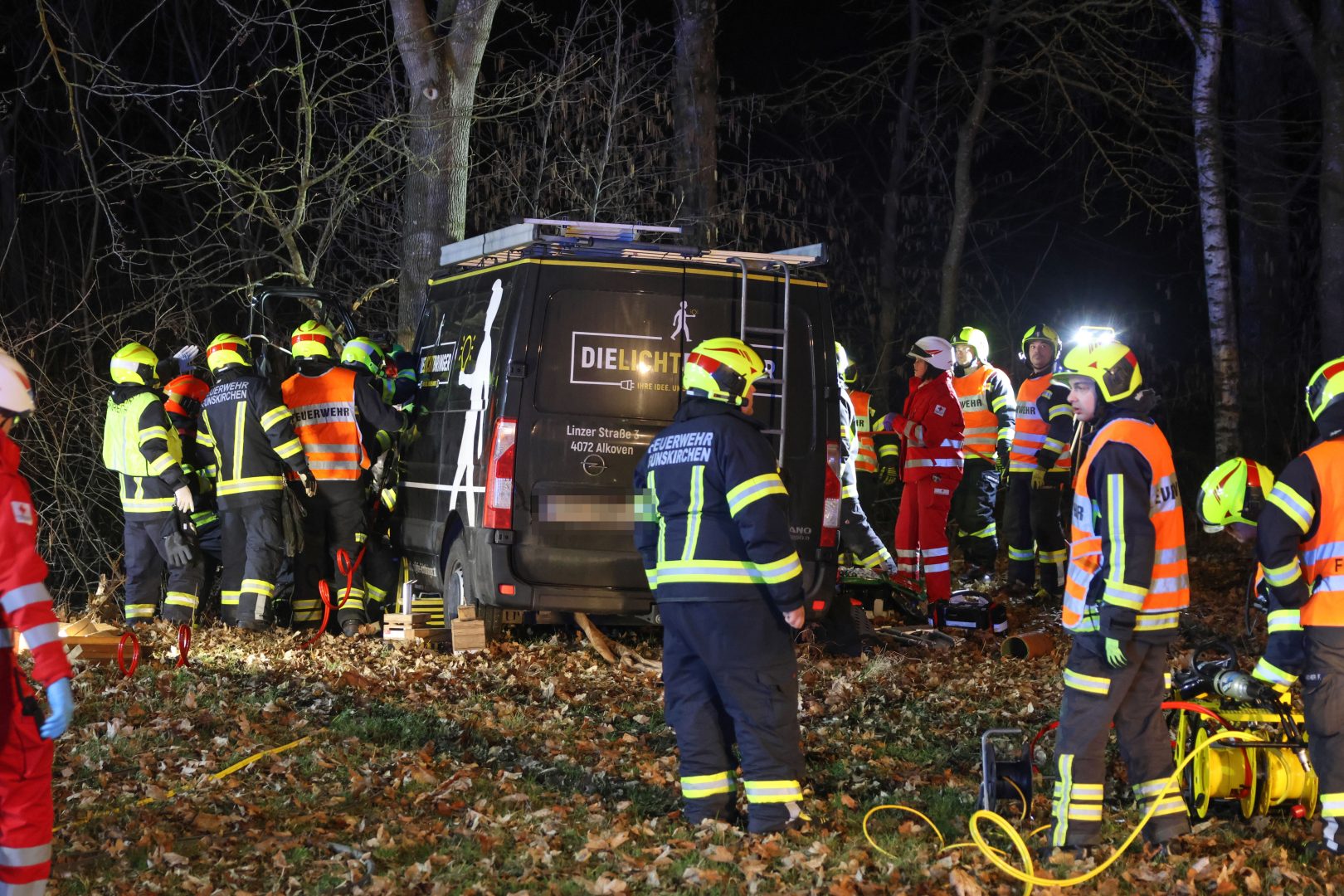 Schwerer Unfall durch automatischen Notruf entdeckt