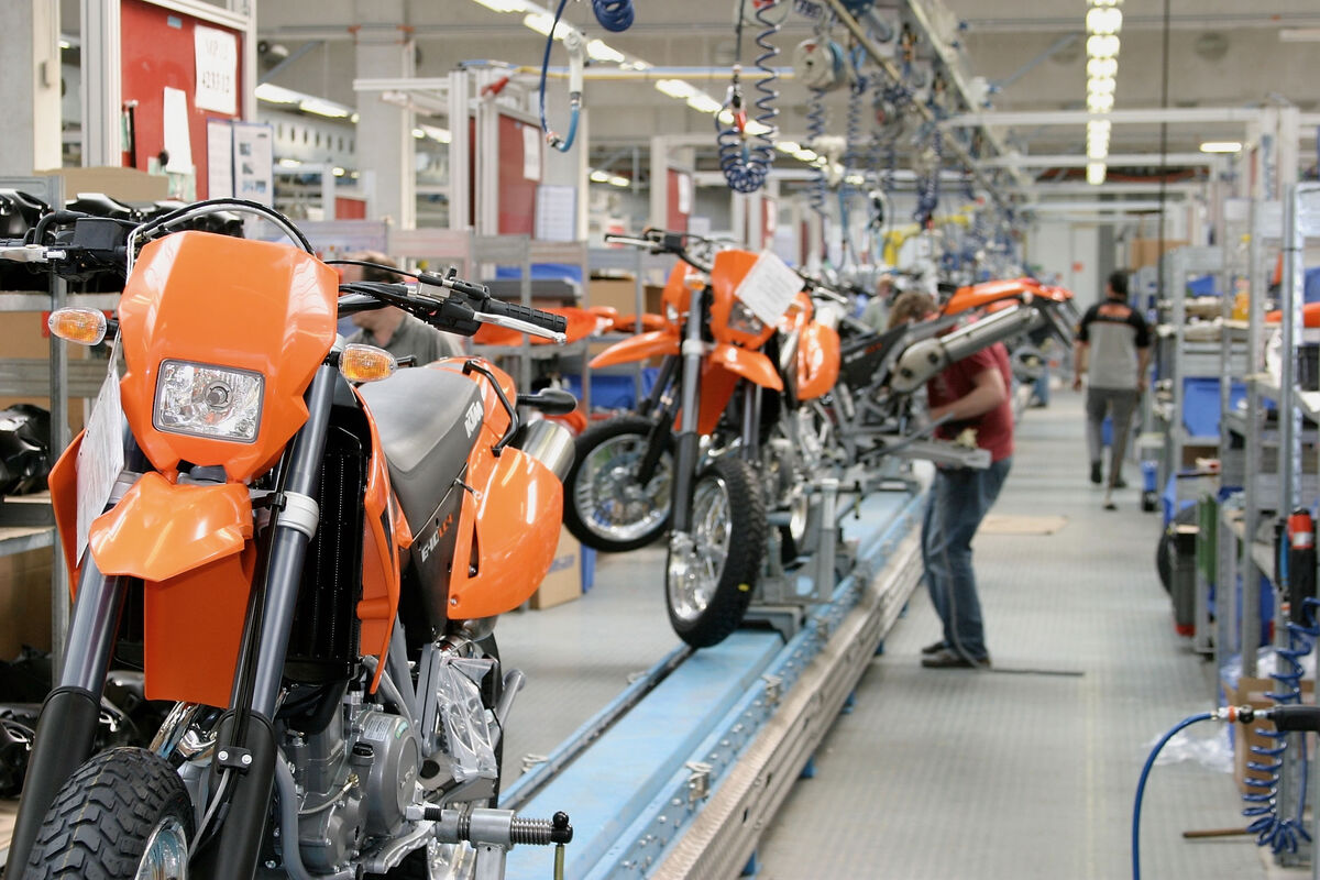Bei KTM wird wieder produziert