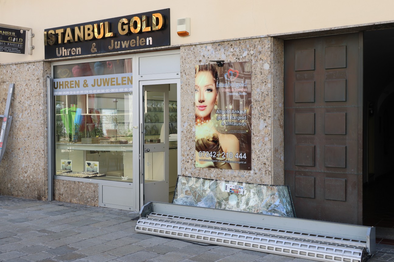 Juwelierraub in Wels: Fahndung erfolglos