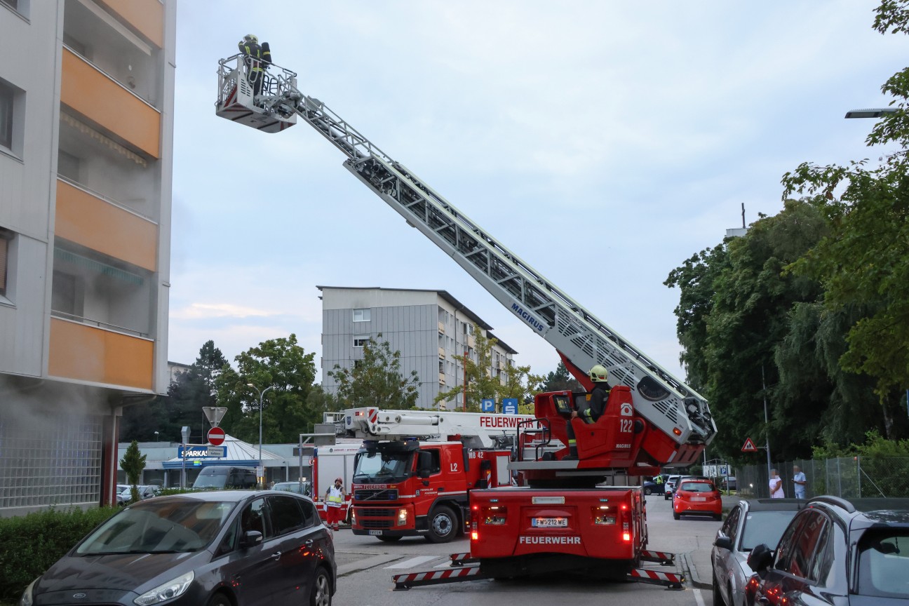 Brandstiftung in Welser Hochhaus
