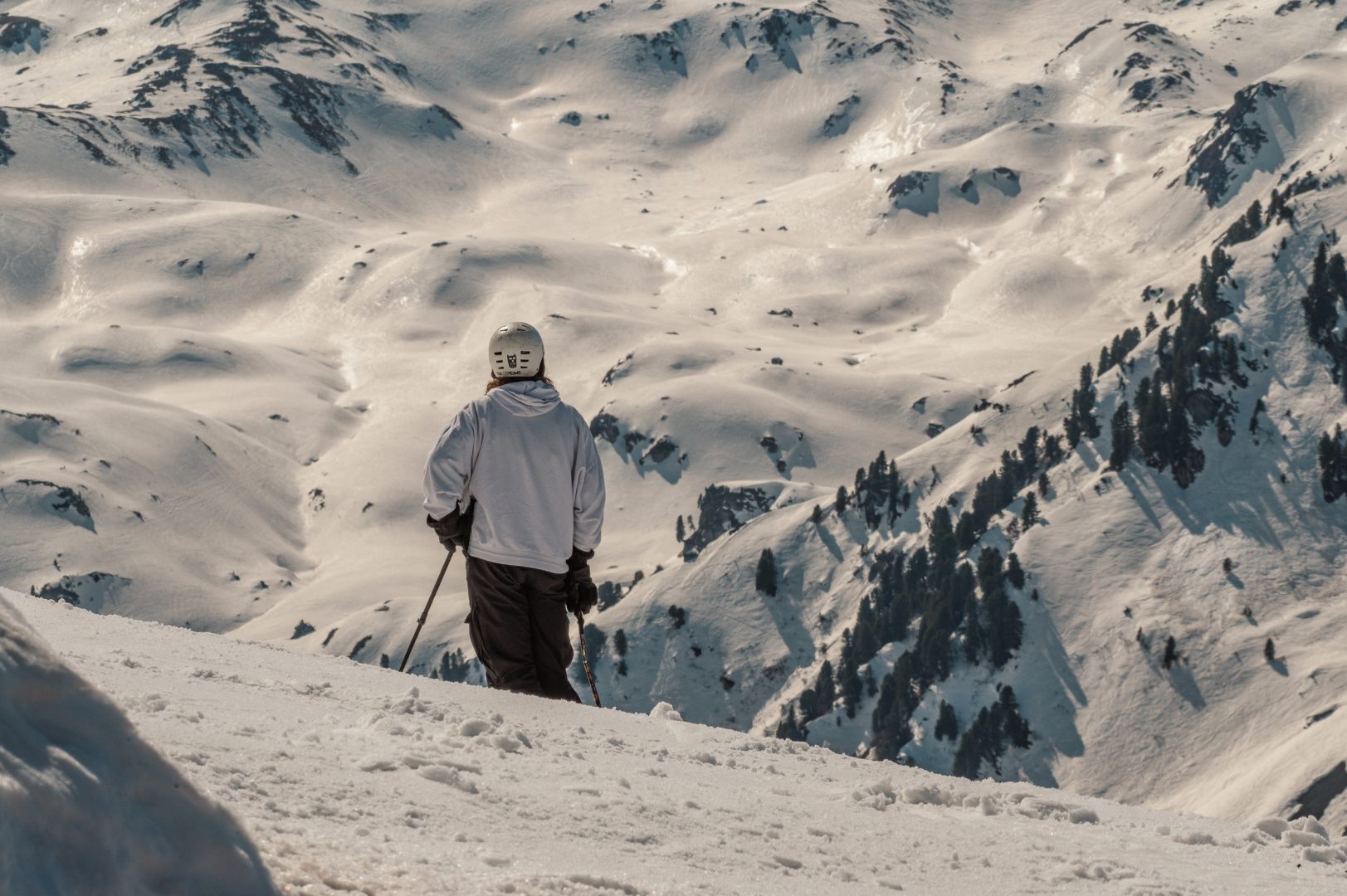 Erste Schneekanonen laufen – Skistart bald?