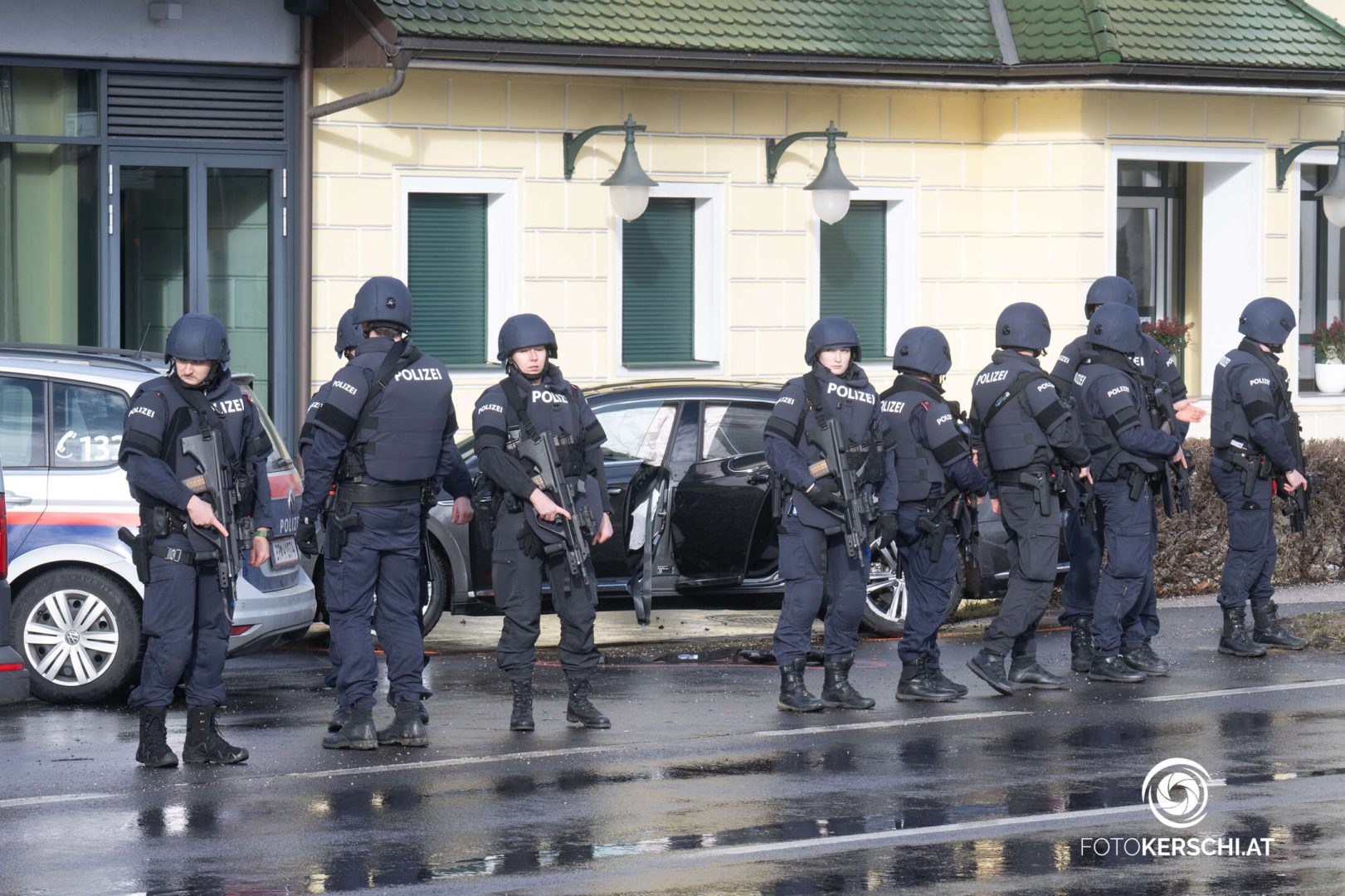 Polizei sucht Videos von Amoklauf.