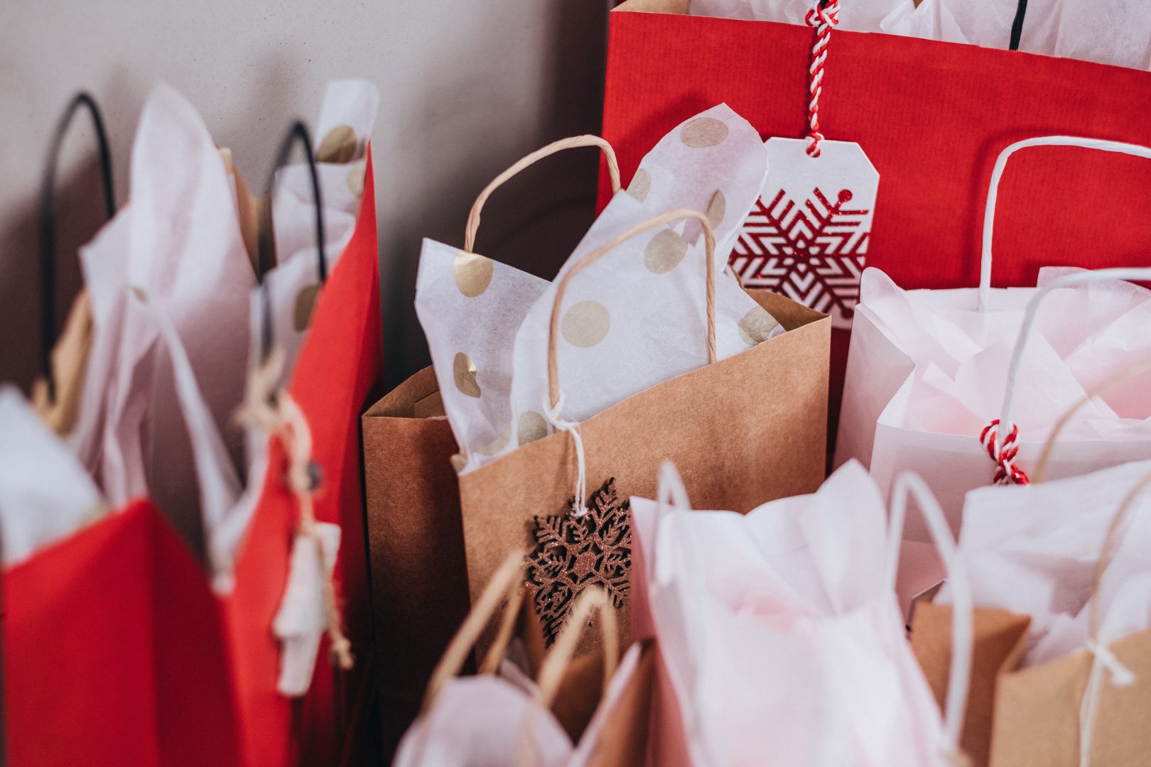 Darauf müsst ihr beim Weihnachtseinkauf unbedingt aufpassen!
