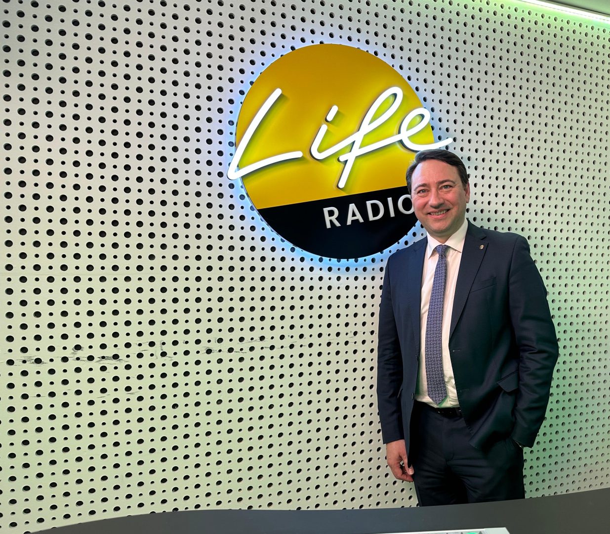 Sicherheit, Windräder, Wohnen und die LH-Frage: LR Haimbuchner im Interview