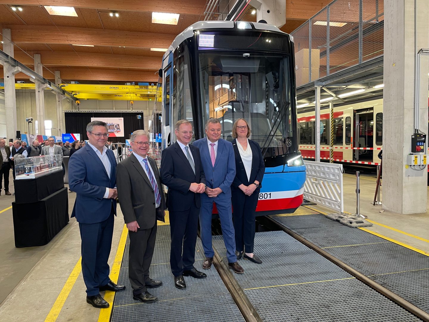 In Eferding wurde Österreichs erster TramTrain präsentiert!