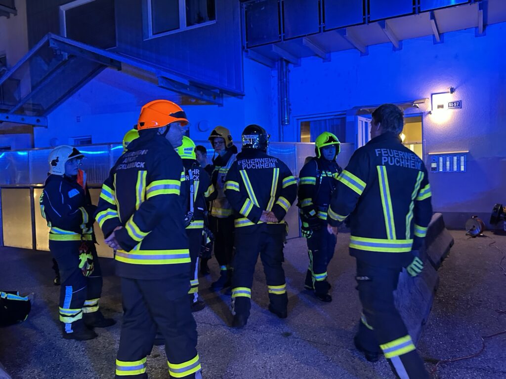 Reizgas in Haus versprüht: Einsatz für Feuerwehr in Vöcklabruck