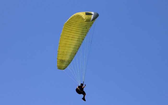 Paragleiter stürzt in den Tod