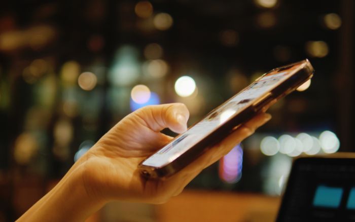 Kommt Social Media Verbot für Jugendliche?
