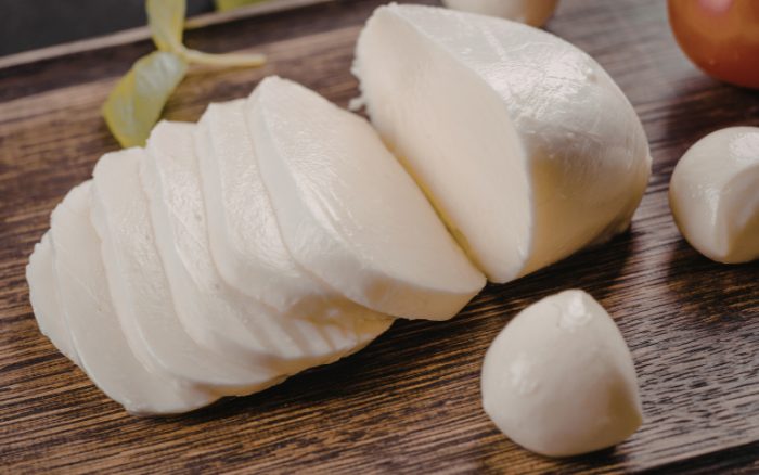 AK Test: Teuerster Mozzarella nicht essbar
