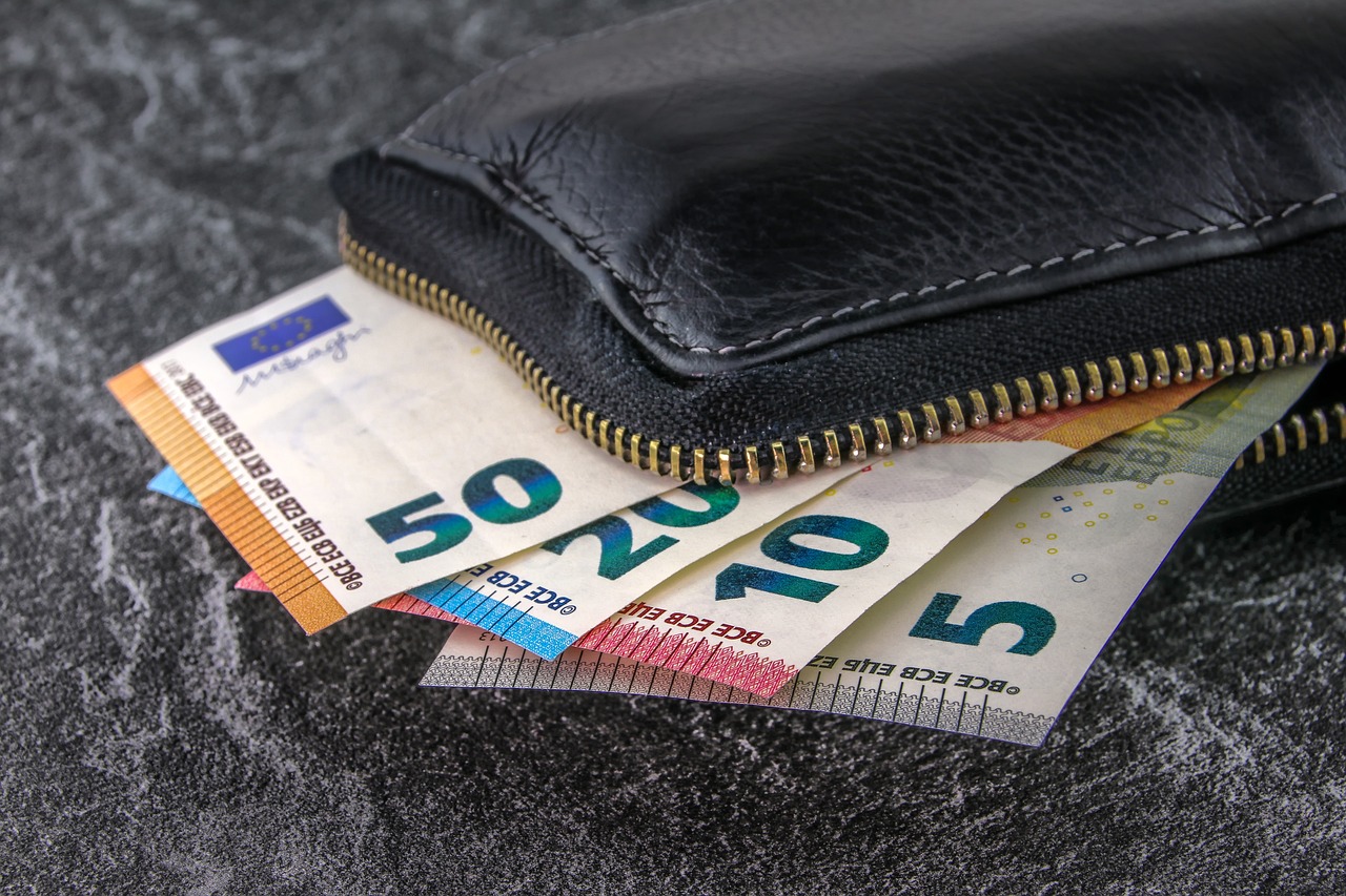Noch bis Ende Juli: Geld für Miete und Energiekosten