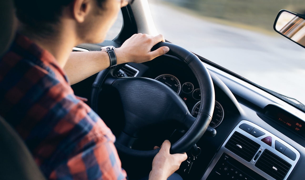 Mit diesem Trick spart ihr beim Autokauf