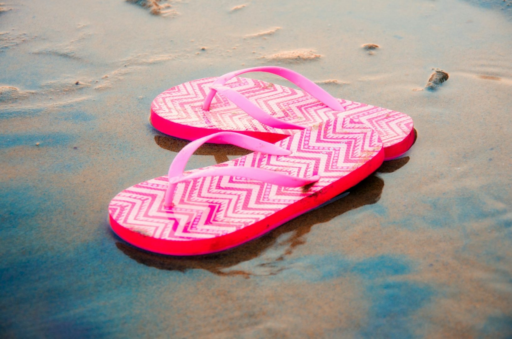 Flip Flops von TEMU voll schädlicher Chemie