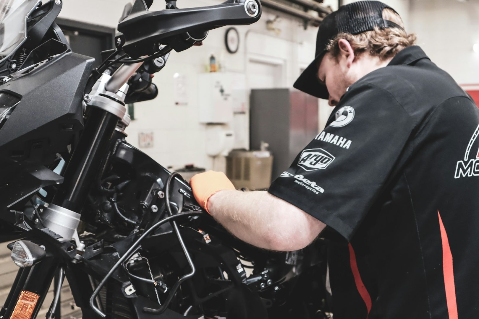 Große Preisunterschiede bei Pickerl für Moped und Motorrad