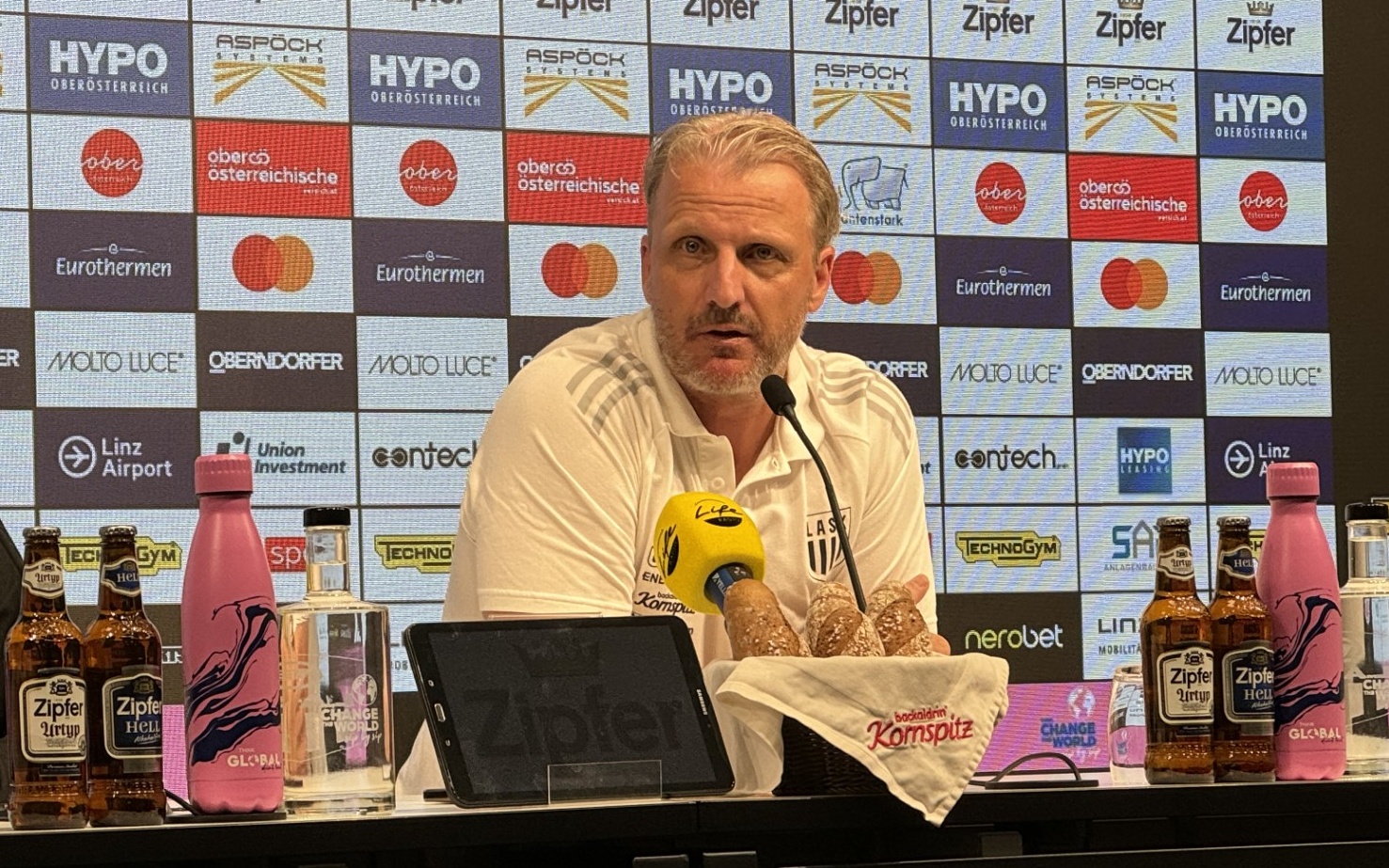 LASK trennt sich von Trainer Schopp