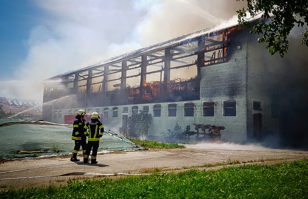 Feuerwehr-Großeinsatz in Tarsdorf