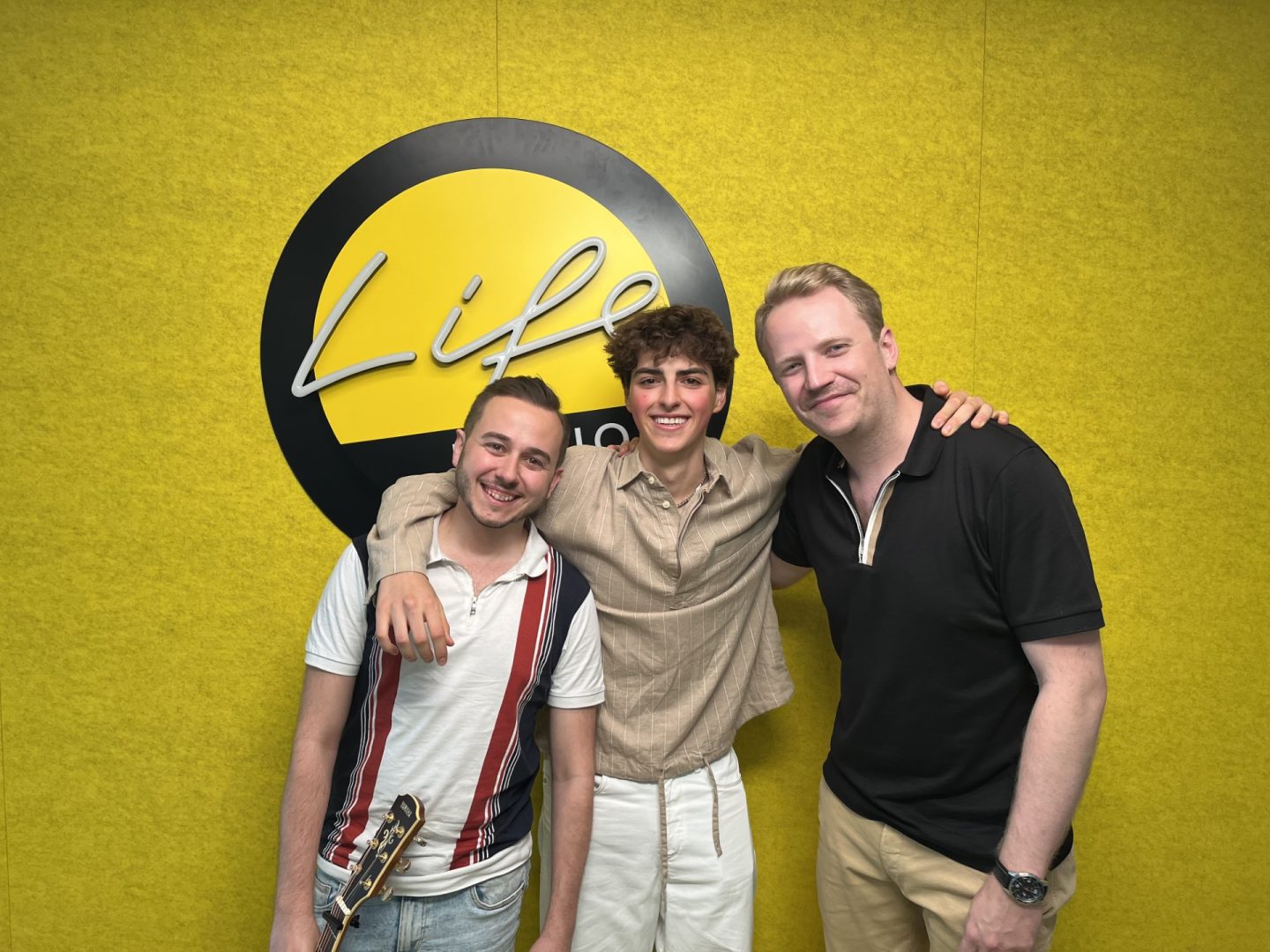 Shootingstar Arrie in den Life Radio Studios zu Gast!